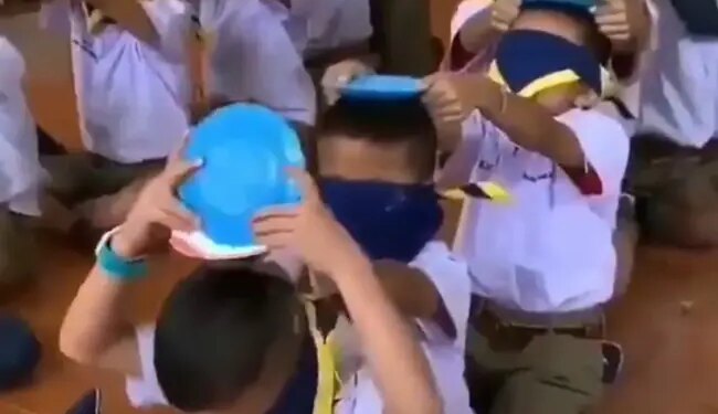 VIDEO: Have You Ever Played Such A Game In School, Know Why People Are Watching This Childrens Game With Government Schemes