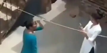 Girl Secretly Making Dance Video On The Terrace Suddenly She Saw Such Thing Then What Happened Next See Funny Viral Video
