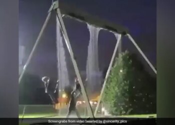 Enjoy Swinging In The Middle Of The Waterfall Without Getting Wet, You Will Be Stunned To See This Amazing Innovation, Viral Video