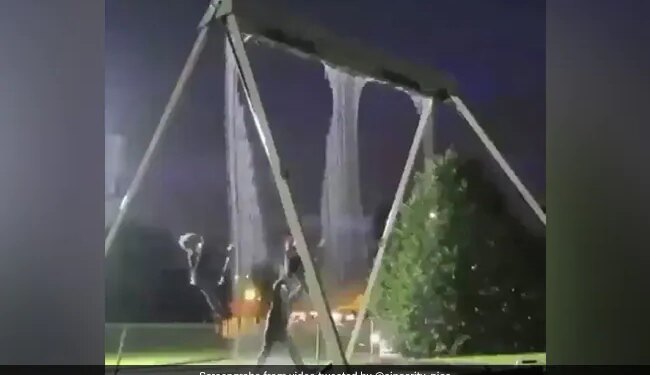 Enjoy Swinging In The Middle Of The Waterfall Without Getting Wet, You Will Be Stunned To See This Amazing Innovation, Viral Video