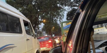 Man Fed Up Of Traffic In Bengaluru Shares Epic Post Internet Finds It Relatable Funny Post Goes Viral