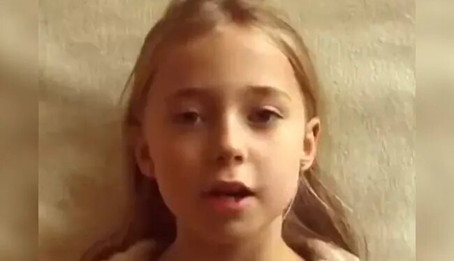 Netizens Are Surprised To See This Video Showing The Journey Of Life, Said – How Fast Life Progresses – दो मिनट में देखिए लाइफ की 20 साल की शानदार जर्नी, वीडियो देख आप कहेंगे