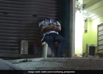 Headless Security Guard Viral Pic On Social Media Will Confuse You Spooky Much