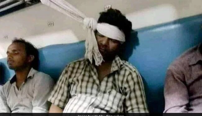 This Person Put A Wonderful Mind In The Train, Seeing The Photo, People Are Saying – NASA People Are Calling – ट्रेन में इस शख्स ने लगाया ग़ज़ब का दिमाग, फोटो देख लोग कह रहे हैं