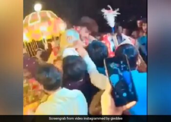 Groom Lost Consciousness After Seeing The Dance Of The Wedding Processions Then What Happened Next Internet Watch Viral Video
