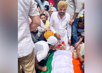 Sidhu Moose Wala Dressed As Groom For Cremation, Favourite Tractor Used Know More Details