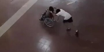 A Disabled Friend Was Sitting On A Wheelchair, This Child Won Hearts By Making Him A Part Of The Game