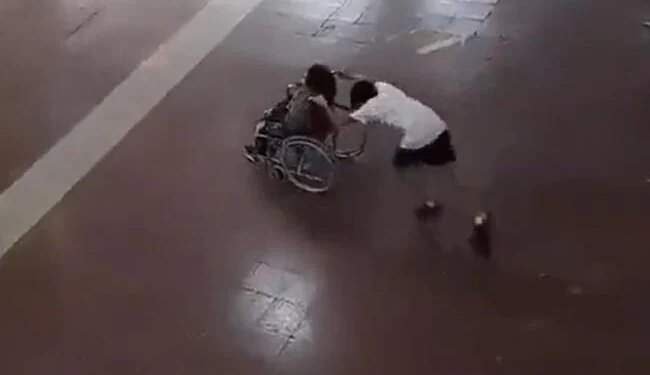 A Disabled Friend Was Sitting On A Wheelchair, This Child Won Hearts By Making Him A Part Of The Game