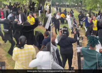 Viral Video Shows People Started Dance In Funeral In England | Funeral Turned Into Rave Party Video Will Shock You