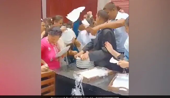 Punjab Teachers Fight For Free Lunch After Chief Minister Meeting Video Viral On Social Media