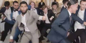 Norwegian Dancers Now Grooves To Tanu Weds Manu Song Sadi Gali Internet Wows Watch Viral Video – नॉर्वे के डांसर्स ने ‘तनु वेड्स मनु’ के गाने पर एक बार फिर काटा गदर, एनर्जेटिक डांस से फ्लोर पर लगा दी आग