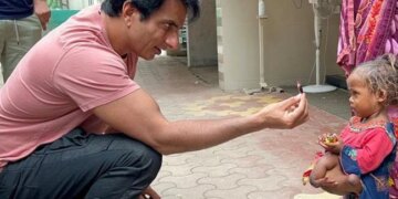 Sonu Sood Gave A New Life To The Daughter Of Bihar With 4 Legs And 4 Hands, Said- Our Journey Was Successful – 4 पैर और 4 हाथ वाली बिहार की बेटी को सोनू सूद ने दिया नया जीवन, कहा
