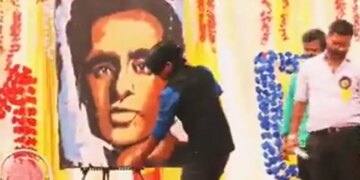 Bihar Fan Draws A Portrait Of Sonu Sood Blindfolded See Actor Reaction Here