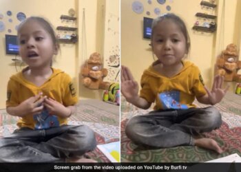 Little Girl Talk About Boyfriend In A Cute Way While Studying Internet Loves This Viral Video – छोटी बच्ची ने पढ़ाई के बीच क्यूट अंदाज़ में घरवालों से की ब्वॉयफ्रेंड की बात, बोली
