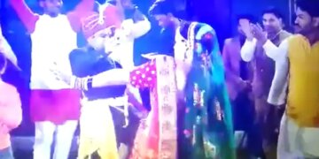 Groom Dancing Alone On The Stage Bride Came And Started Dancing People Were Surprised To See Bride Groom Dance Video
