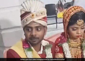 Groom Act Like A Child In Nervousness After Seeing The Beautiful Bride Watch Funny Wedding Video