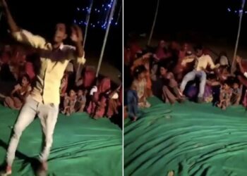 Viral Dance Video: A Person Suddenly Fell Among Women In The Midst Of Dance Video Goes Viral On Social Media