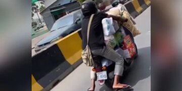 Man Rides Overloaded Scooter Telangana State Police Reacts On Viral Video