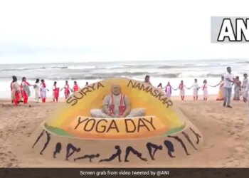 Sand Artist Sudarshan Patnaik Gave A Special Gift To PM Modi On The Occasion Of International Yoga Day