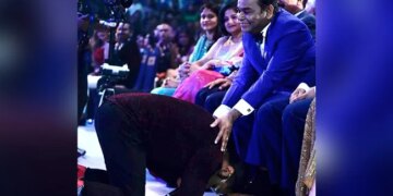 Yo Yo Honey Singh Touched AR Rahmans Feet At IIFA, Watching The Video, Fans Said – He Is Cultured – Yo Yo Honey Singh ने IIFA में छुए AR Rahman के पैर, वीडियो देख फैंस ने कहा