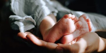 Girl Goes To Toilet With Stomach Pain Gives Birth To Baby In UK