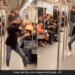 Girl Suddenly Started Dancing In Delhi Metro On Katrina Song People Shocked To See Interenet Says Metro Me Jane Ka Fayeda – मेट्रो में अचानक कैटरीना कैफ के गाने पर डांस करने लगी लड़की, दिखाए जबरदस्त डांस मूव्स, लोग बोले