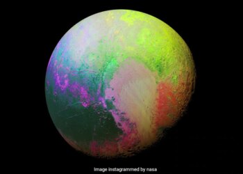 Nasa Shares Incredible Pic Of Rainbow Coloured Planet Can You Guess Its Name