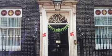 Anand Mahindra Said, Some Day The UK PMs Office Will Be Like This? The User Said – Lemon Is Missed Sir – आनंद महिंद्रा ने कहा, कुछ दिन ब्रिटेन का पीएम कार्यालय ऐसा होगा? यूज़र ने कहा