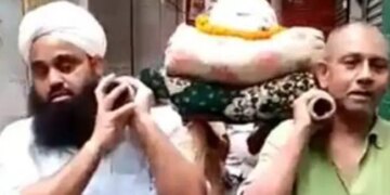 Muslims Came Forward For The Last Rites Of Hindu Elderly, Ram Naam Satya Hai, Bid Farewell To Him