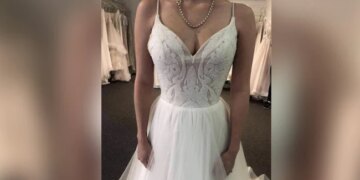 Optical Illusion Old Man Face Hidden In This Bridal Dress Challenge To Find It In 10 Seconds See Photo