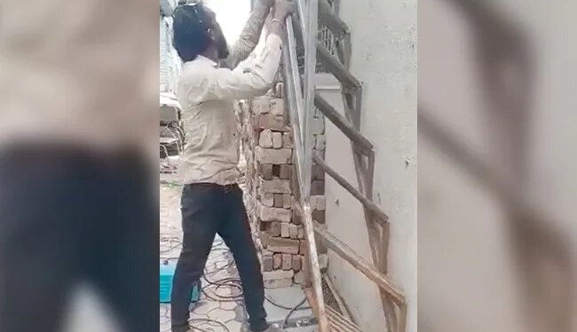 Anand Mahindra Was Very Happy To See The Folding Ladder, Said – There Is No Dearth Of Creative People In This Country – फोल्डिंग सीढ़ी को देखकर आनंद महिंद्रा हुए बेहद खुश, कहा