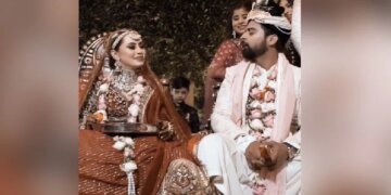 Groom Said Funny Things To Bride In Mandap After Hearing Shadi Ke Vachan Internet Angry On Pandit Ji Watch Viral Video