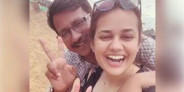 Tina Dabi And Her Husband Pradeep Gawande Enjoy Holidays On Their Beach, See Pictures