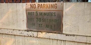 No Parking Signs From Bengaluru Goes Viral Internet Got Angry And Has A Lot To Say About Them
