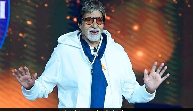The Megastar Amitabh Bachhan Reached The Sets Of KBC Wearing A Sari, People Said – Stay Away From Ranbir, Photo Went Viral – साड़ी पहन KBC के सेट पर पहुंचें महानायक, लोगों ने कहा