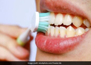 आपके दांतों को ब्रश कराएगा रोबोट, साफ-सफाई की होगी पूरी गारंटी