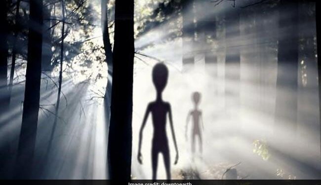 Aliens Are Living Under The Sea, Are Much More Advanced Than Us, Claims UFO Expert