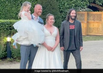 Keanu Reeves Surprises British Couple On Their Wedding Day At A Hotel In UK