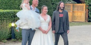 Keanu Reeves Surprises British Couple On Their Wedding Day At A Hotel In UK