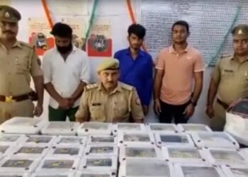 जिस कंपनी में काम करते थे, उसी कंपनी में किया लाखों की चोरी, स्टोर मैनेजर और डिलीवरी ब्वॉय गिरफ्तार