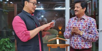 Kiren Rijiju Is Mesmerised By Singer Udit Narayan Singing Aisa Des Hai Mera Watch Viral Video – उदित नारायण के फैन हैं किरण रिजिजू, शेयर किया Video, बोले