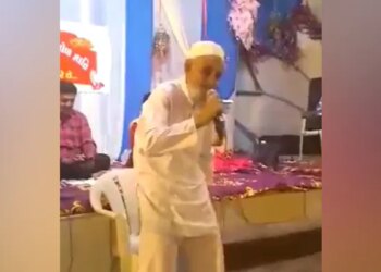 Mukhtar Abbas Naqvi Was Mesmerized By The Voice Of This Elder, Said- Salute To This Passion Of My Hindustan – इस बुजुर्ग के सुर से मंत्रमुग्ध हुए मुख्तार अब्बास नक़वी, कहा