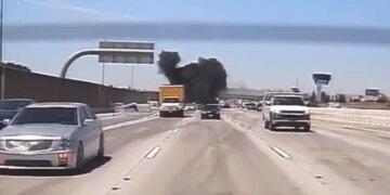 Plane Crash Landing Between The Vehicles On The Highway On California Road See Viral Video