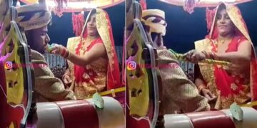 Viral Video: Saas And Damad Funny Video | Seeing The Angry Groom Mother In Law Did Something That People Are Unable To Stop Laughing