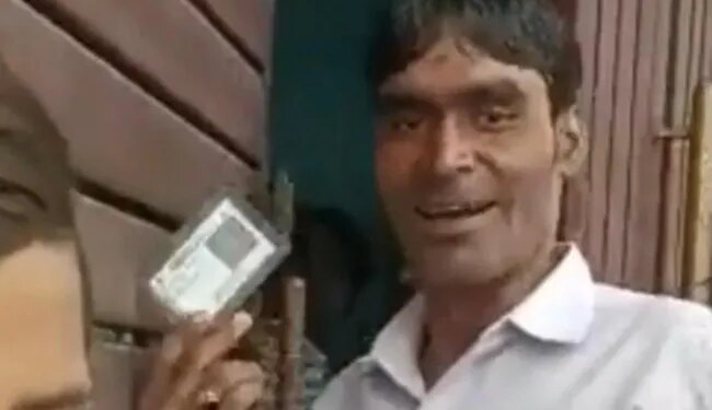 Aadhar Card Had To Be Shown To The Baraatis To Eat The Wedding Feast, People Were Shocked To See The Video