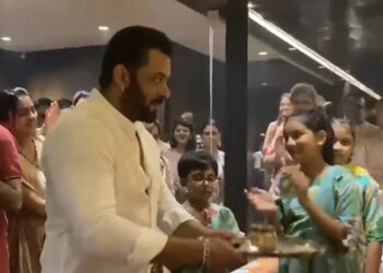 Ganesh Chaturthi 2022: Salman Khan Performed The Aarti Of Ganpati Bappa, People Said – Protect Bappa – Ganesh Chaturthi 2022: सलमान खान ने की गणपति बप्पा की आरती, लोगों ने कहा