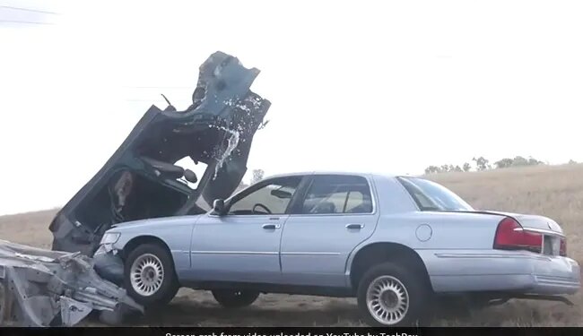 Man Got His Car Into An Accident To Check Crash Detection On IPhone 14