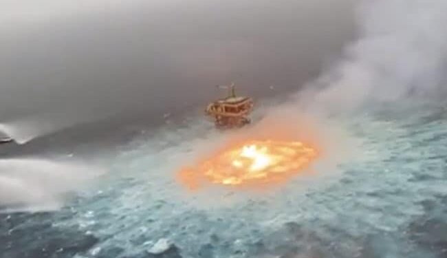 Old Video Shows Fire Raging In The Middle Of The Ocean Near Mexico | Video Showing Bright Orange Flames Raging On The Surface Of The Sea Is Going Viral