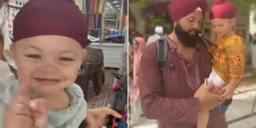 VIDEO OF AFRICAN FATHER SON DUO GETTING TURBANS AT GOLDEN TEMPLE | African Father And Son Get Matching Turbans In Amritsar