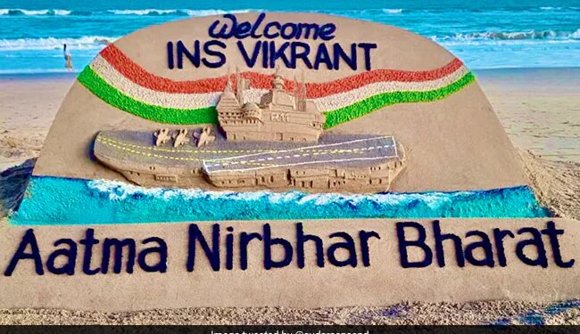 Sudarshan Patnaik Welcomed First Indigenous Aircraft Carrier INS Vikrant Created Beautiful Artwork Watch Video